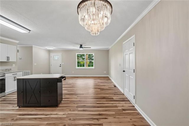 425 Mr Henry Road, Mocksville, NC 27028