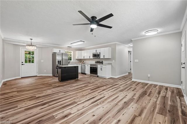 425 Mr Henry Road, Mocksville, NC 27028