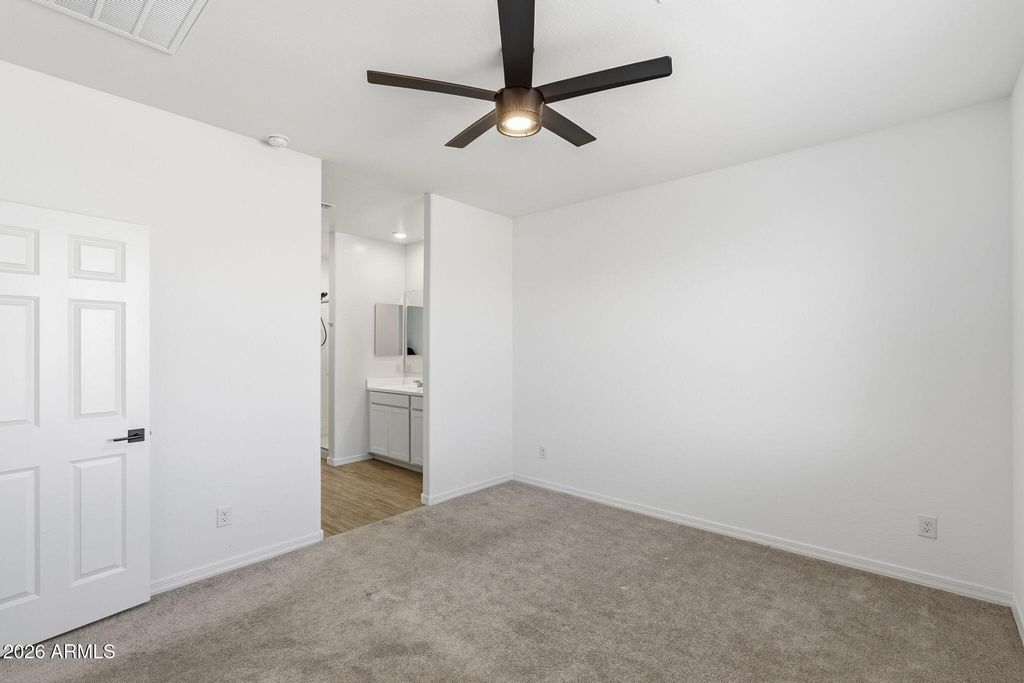 Image 24 of property listing at 5528 W MCNEIL Street, Laveen, AZ 85339