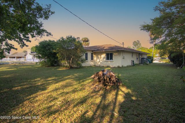 2618 Watkins Drive, Melbourne, FL 32901