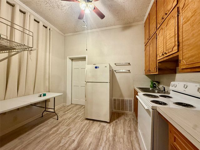 6676 Kinloch Street, Winnsboro, LA 71275