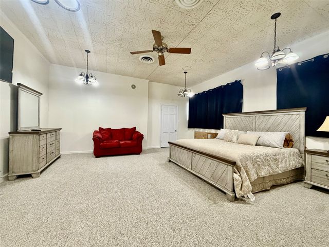 6676 Kinloch Street, Winnsboro, LA 71275