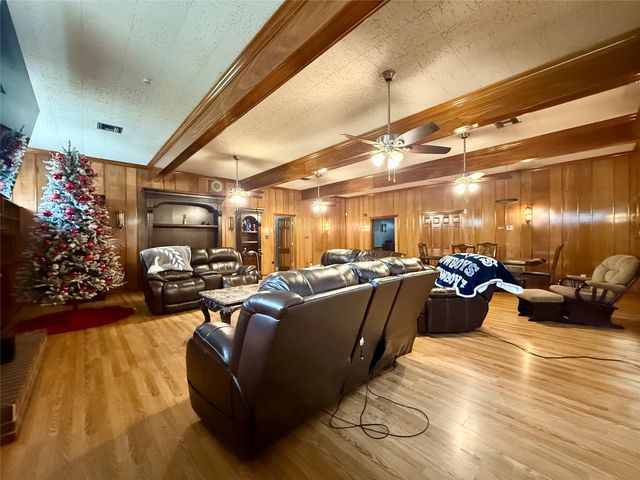 6676 Kinloch Street, Winnsboro, LA 71275