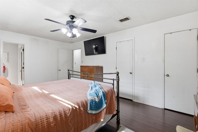 2701 Rolling Hills Drive, Sherman, TX 75092
