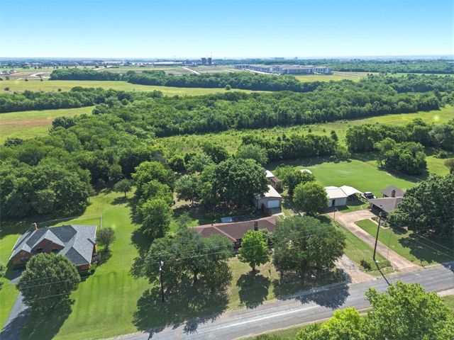 2701 Rolling Hills Drive, Sherman, TX 75092