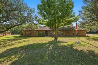 2701 Rolling Hills Drive, Sherman, TX 75092