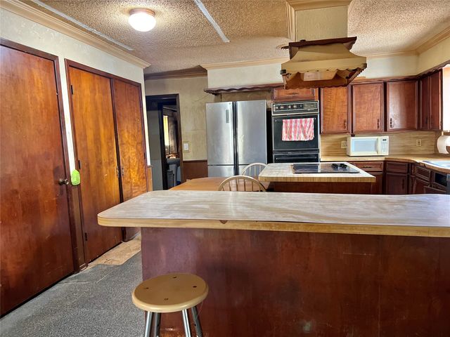 130 Calhoun Cove, East Tawakoni, TX 75472