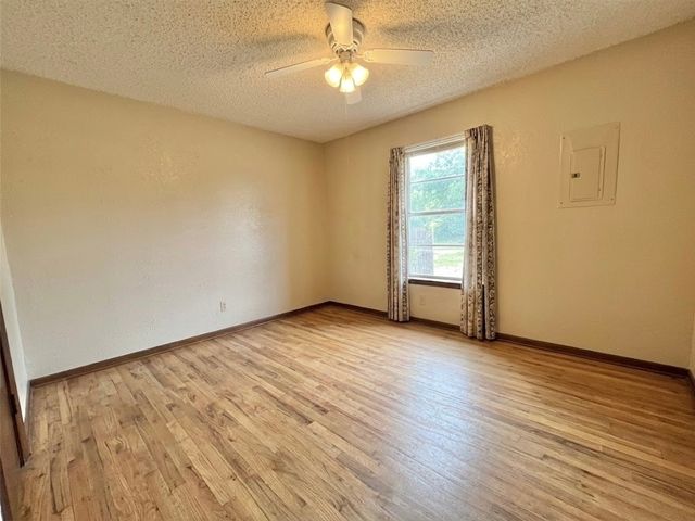 130 Calhoun Cove, East Tawakoni, TX 75472