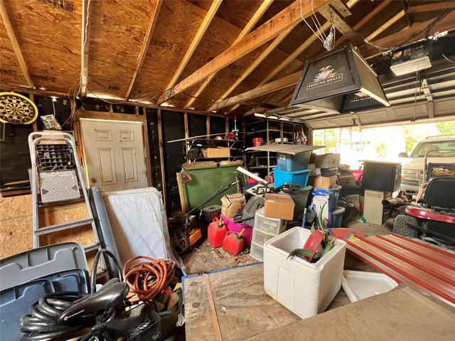 130 Calhoun Cove, East Tawakoni, TX 75472