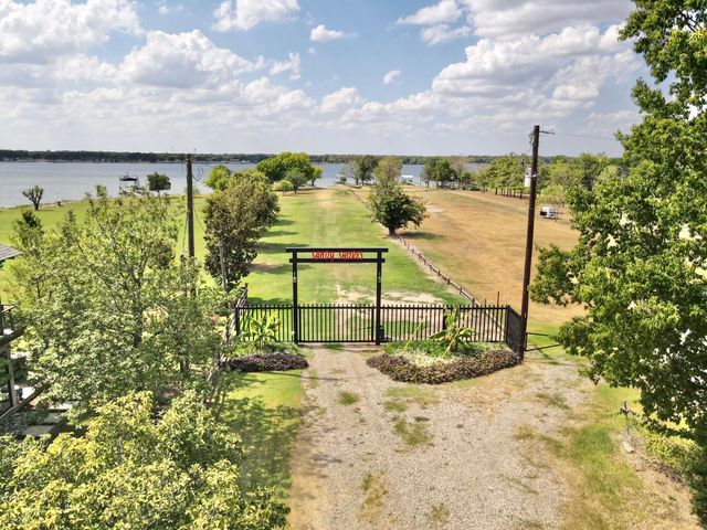 130 Calhoun Cove, East Tawakoni, TX 75472