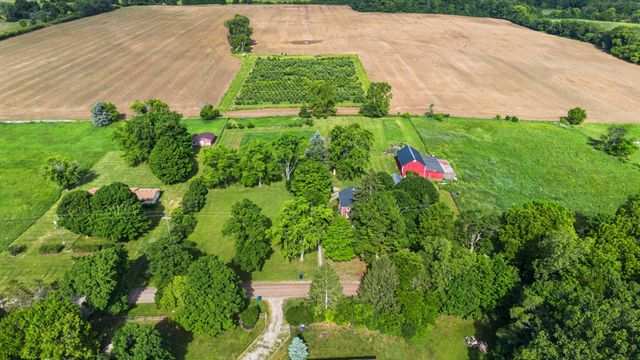 2663 N Harris Road, Superior Twp, MI 48198