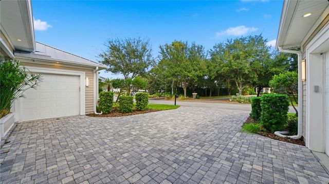 4 FLAGSHIP COURT, Palm Coast, FL 32137