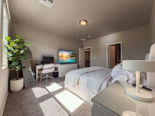 4810 Mount Salas Street NE, Rio Rancho, NM 87144