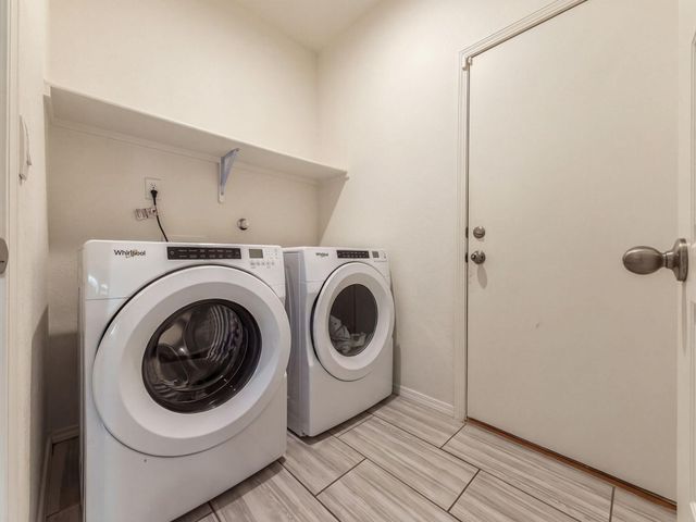 4810 Mount Salas Street NE, Rio Rancho, NM 87144