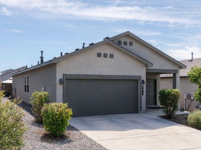 4810 Mount Salas Street NE, Rio Rancho, NM 87144