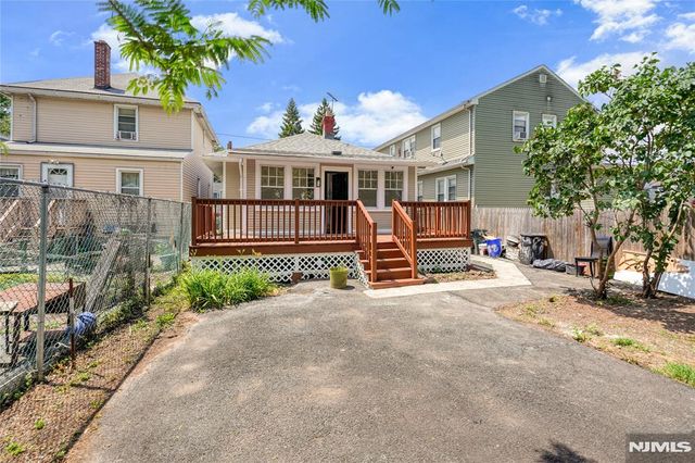 88 Franklin Terrace, Irvington, NJ 07111
