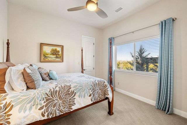 220 Tavish TRL, Lakeway, TX 78738