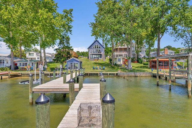 7737 PATUXENT DR, Saint Leonard, MD 20685