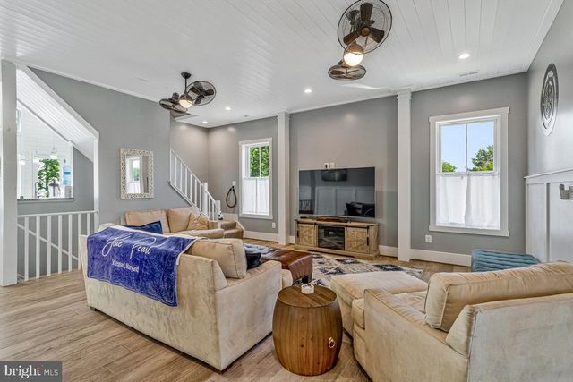7737 PATUXENT DR, Saint Leonard, MD 20685
