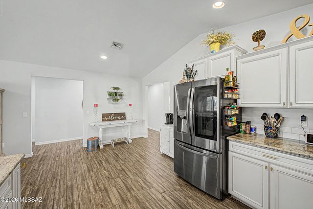 1146 W Las Lomitas Road, Tucson, AZ 85704