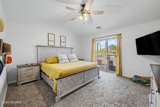 1146 W Las Lomitas Road, Tucson, AZ 85704