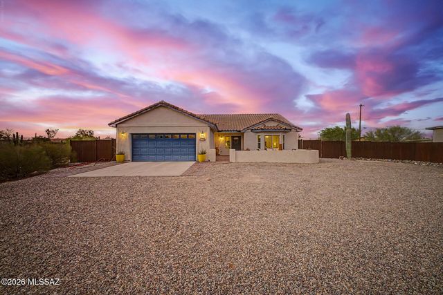 1146 W Las Lomitas Road, Tucson, AZ 85704