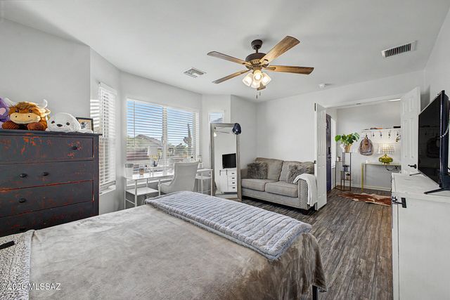 1146 W Las Lomitas Road, Tucson, AZ 85704