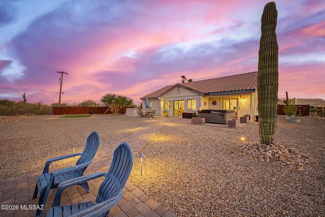 1146 W Las Lomitas Road, Tucson, AZ 85704