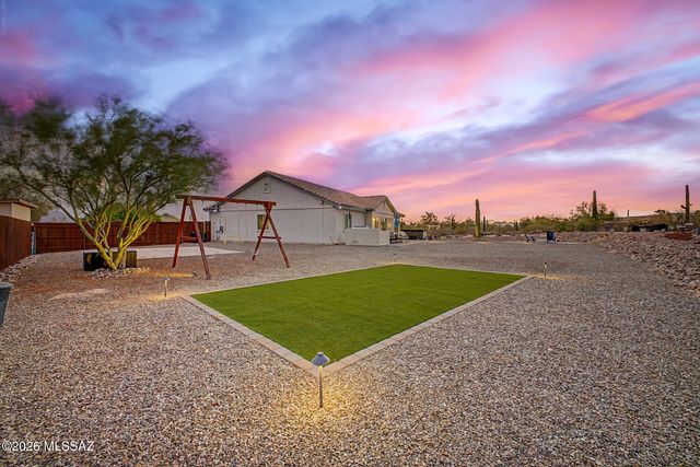 1146 W Las Lomitas Road, Tucson, AZ 85704