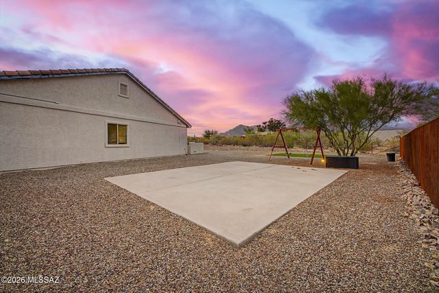 1146 W Las Lomitas Road, Tucson, AZ 85704