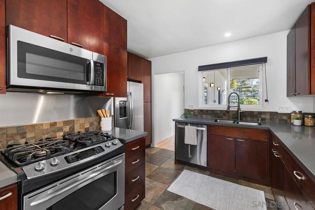 2435 Chicago St, San Diego, CA 92110