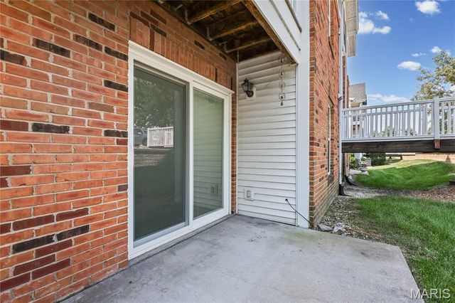 1209 Woodland Point Drive B, St Louis, MO 63146