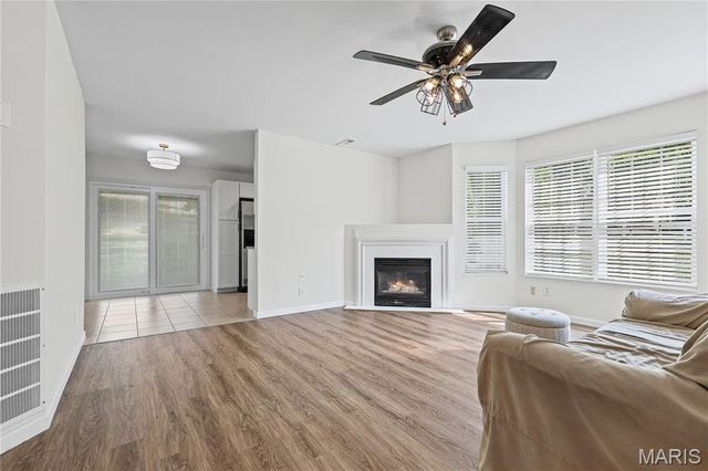 1209 Woodland Point Drive B, St Louis, MO 63146