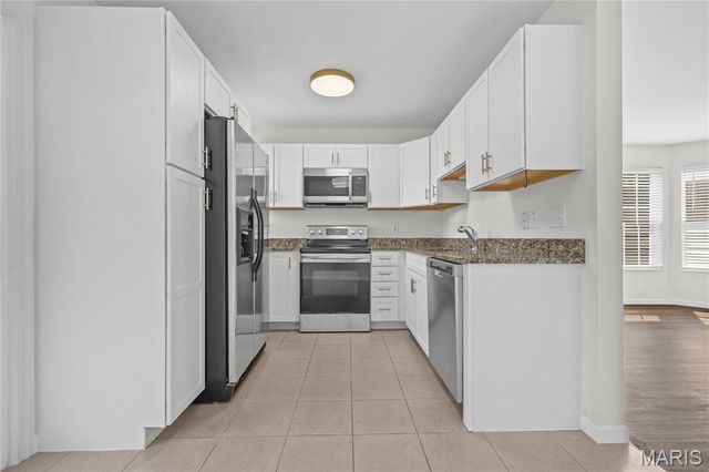 1209 Woodland Point Drive B, St Louis, MO 63146
