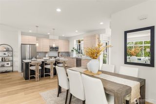 16008 Main View Lane NE, Duvall, WA 98019