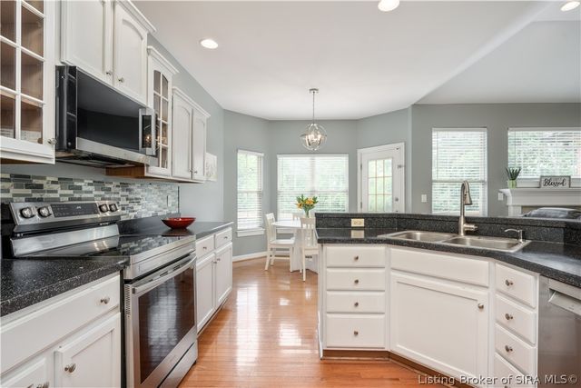 6110 Mariners Trail, Charlestown, IN 47111