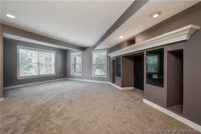 6110 Mariners Trail, Charlestown, IN 47111