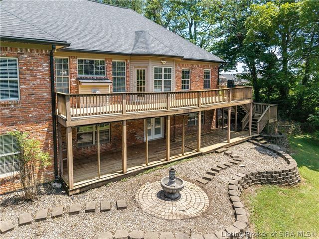 6110 Mariners Trail, Charlestown, IN 47111