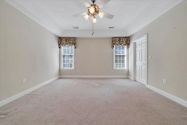 S 734 Battery DR, Roanoke, VA 24019