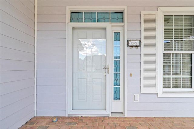 S 734 Battery DR, Roanoke, VA 24019