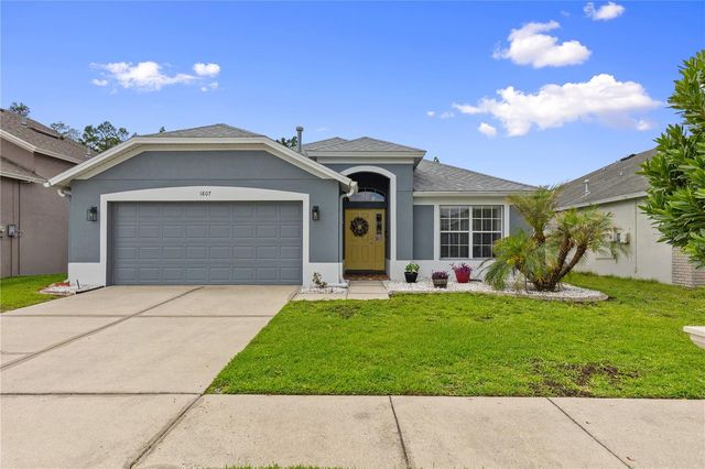 1807 LEYBOURNE LOOP, Wesley Chapel, FL 33543