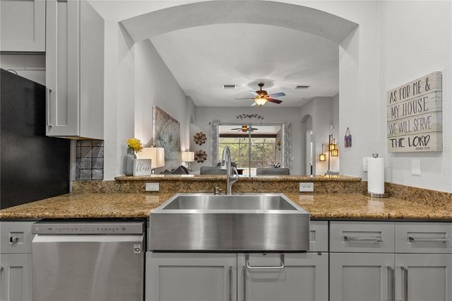 1807 LEYBOURNE LOOP, Wesley Chapel, FL 33543