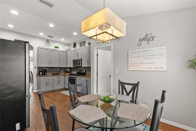 1807 LEYBOURNE LOOP, Wesley Chapel, FL 33543
