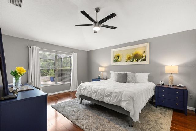 1807 LEYBOURNE LOOP, Wesley Chapel, FL 33543