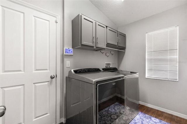 1807 LEYBOURNE LOOP, Wesley Chapel, FL 33543
