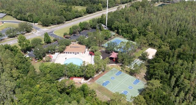 1807 LEYBOURNE LOOP, Wesley Chapel, FL 33543