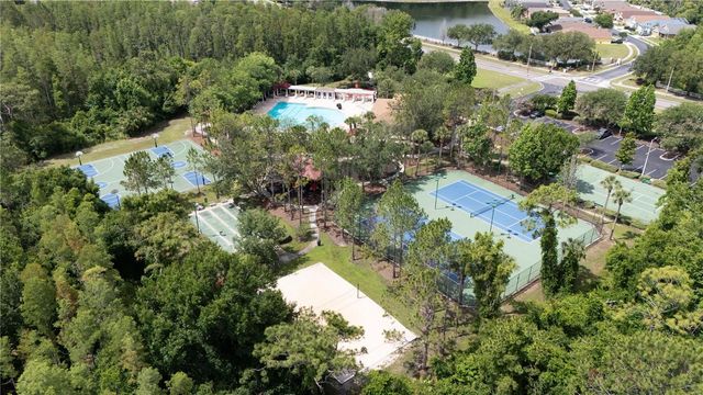 1807 LEYBOURNE LOOP, Wesley Chapel, FL 33543