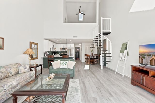 1890 Colony Dr Apt 17L, Surfside Beach, SC 29575