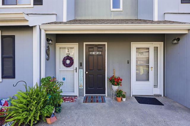 1890 Colony Dr Apt 17L, Surfside Beach, SC 29575