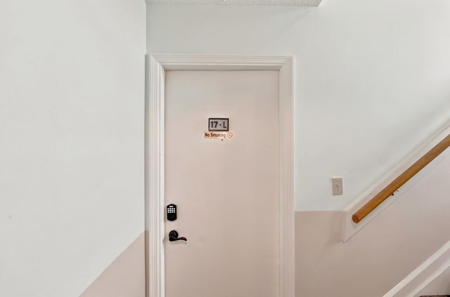 1890 Colony Dr Apt 17L, Surfside Beach, SC 29575
